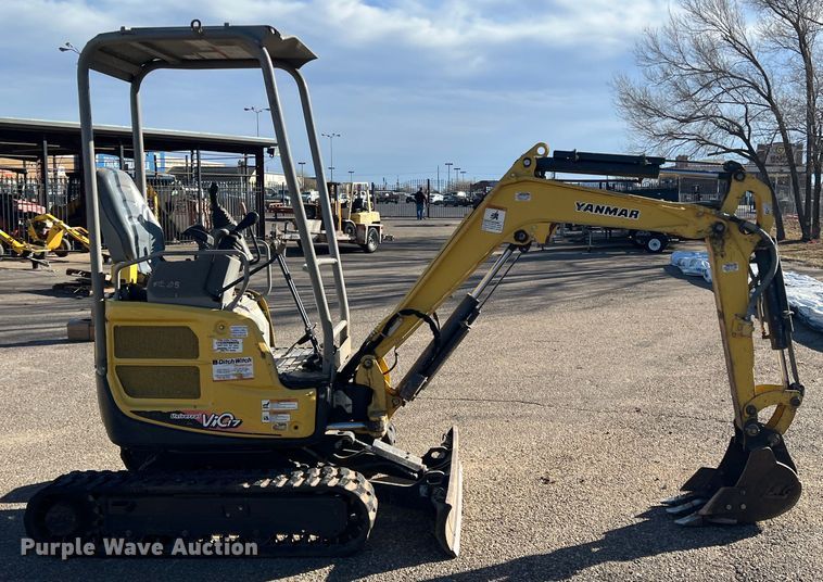 image for item DK7239 2015 Yanmar VI017A  mini excavator