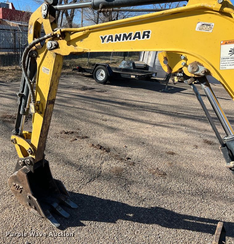 image for item DK7239 2015 Yanmar VI017A  mini excavator