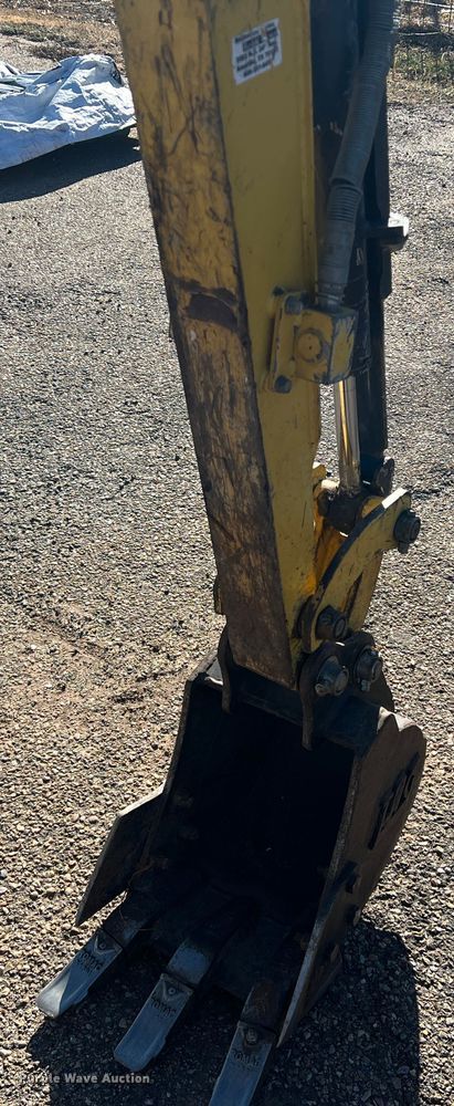 image for item DK7239 2015 Yanmar VI017A  mini excavator