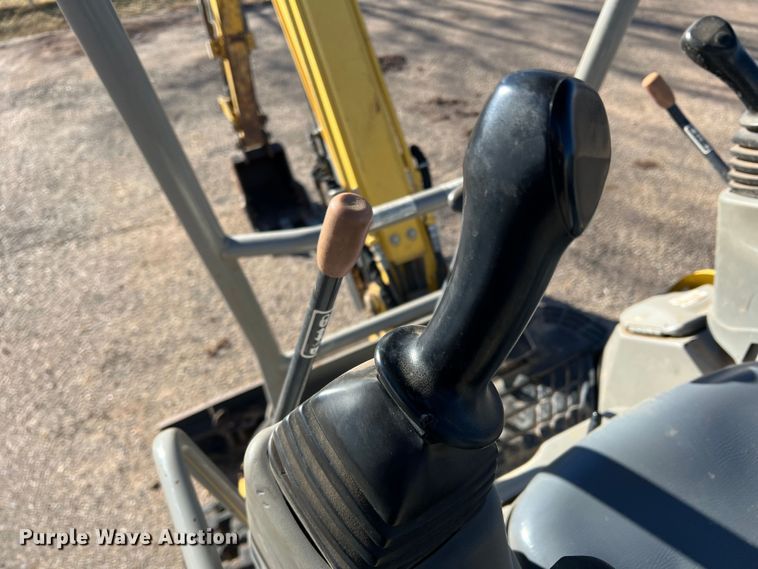 image for item DK7239 2015 Yanmar VI017A  mini excavator