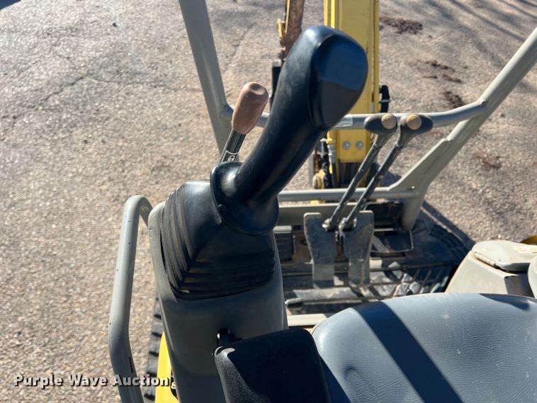 image for item DK7239 2015 Yanmar VI017A  mini excavator