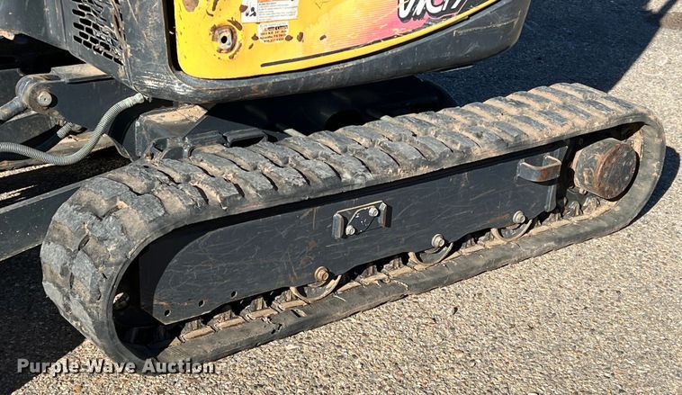 image for item DK7239 2015 Yanmar VI017A  mini excavator