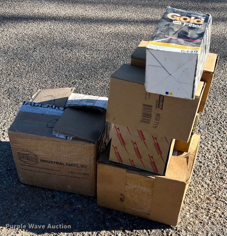 image for item DK7239 2015 Yanmar VI017A  mini excavator