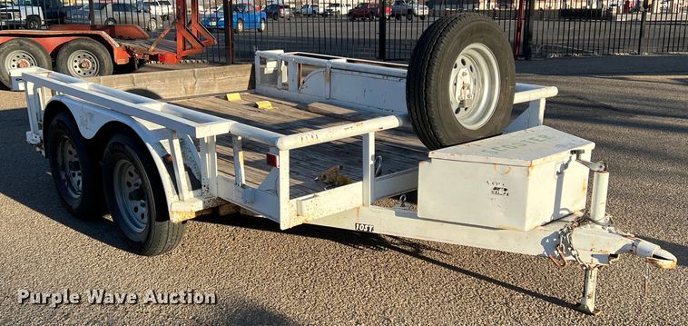 image for item DK7240 2008 Diamond C  utility trailer