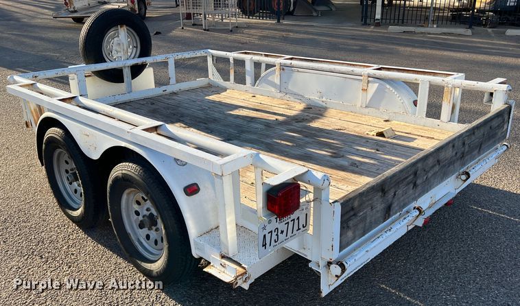image for item DK7240 2008 Diamond C  utility trailer