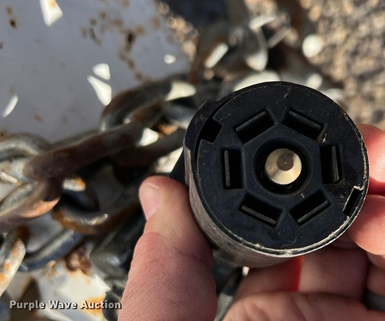 image for item DK7240 2008 Diamond C  utility trailer