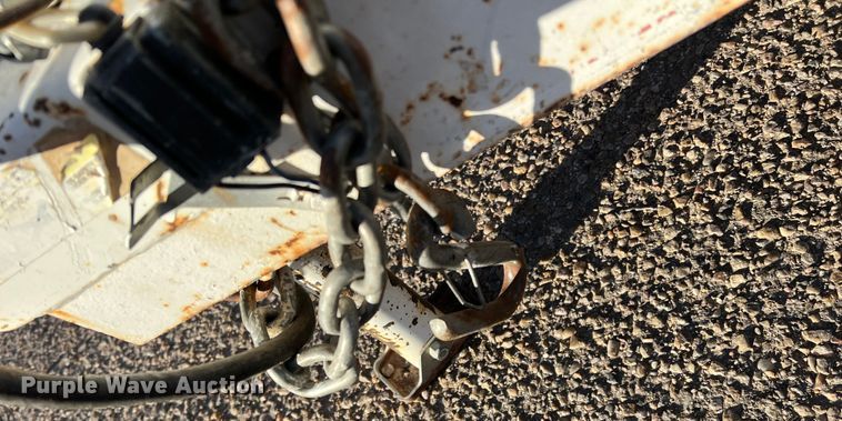 image for item DK7240 2008 Diamond C  utility trailer