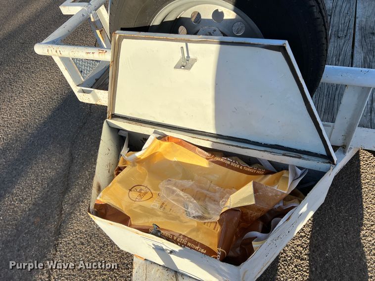 image for item DK7240 2008 Diamond C  utility trailer