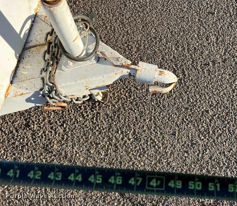 image for item DK7240 2008 Diamond C  utility trailer