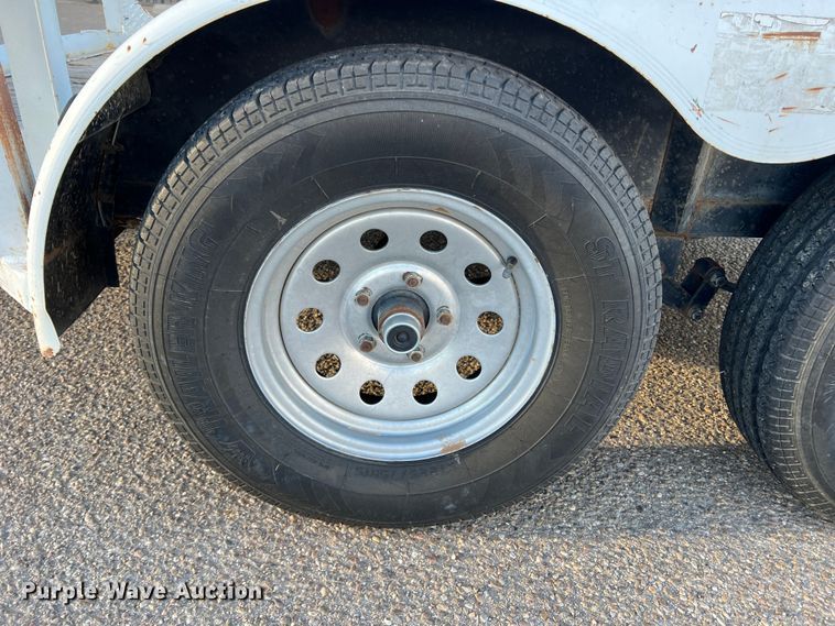 image for item DK7240 2008 Diamond C  utility trailer