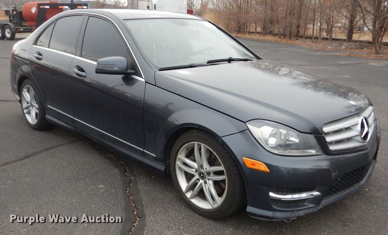 image for item DK7570 2013 Mercedes Benz C300