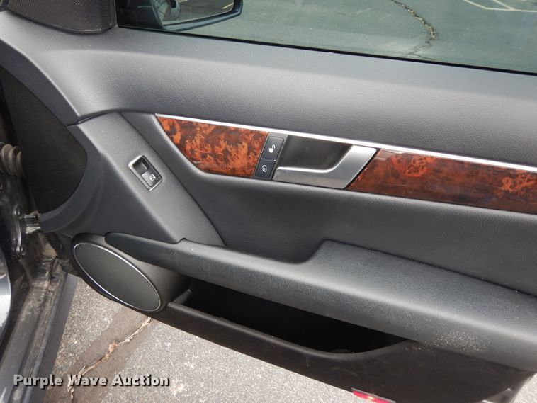 image for item DK7570 2013 Mercedes Benz C300