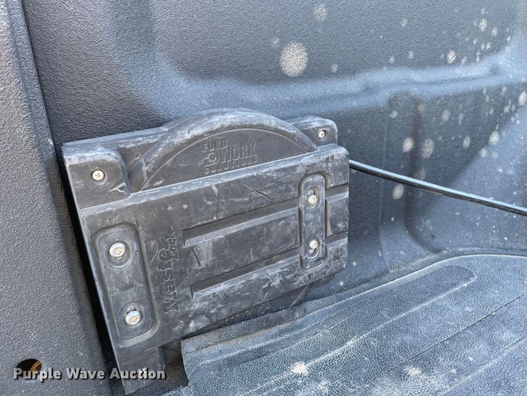 image for item DN4531 2013 Ford F150  SuperCrew pickup truck