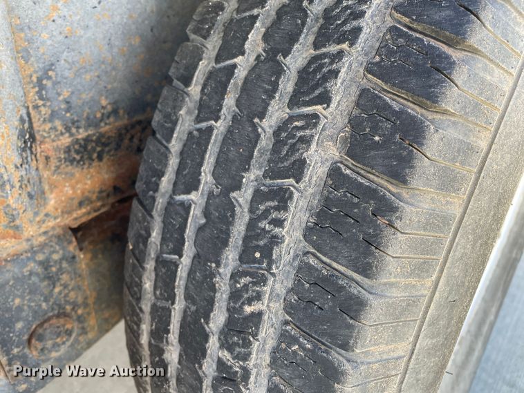 image for item DN4533 2012 Top Hat HH16X7-12.5E-F  utility trailer