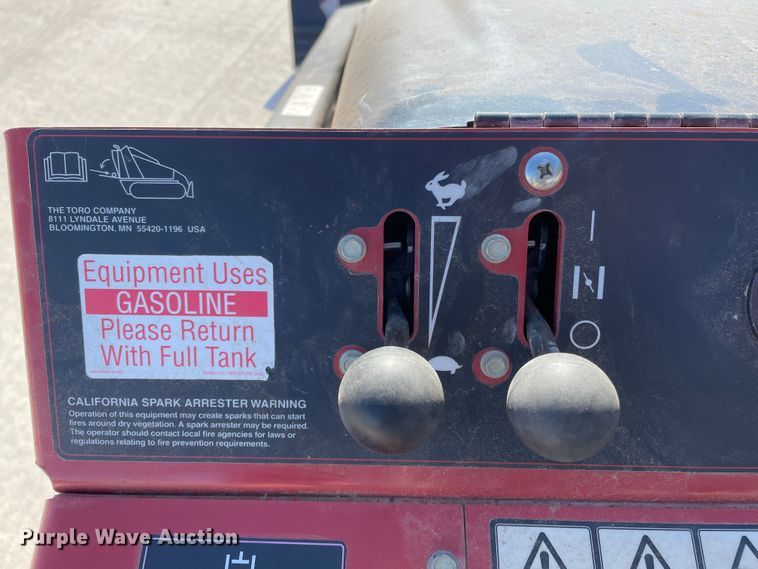 image for item DN4534 2012 Toro TX427  compact utility loader