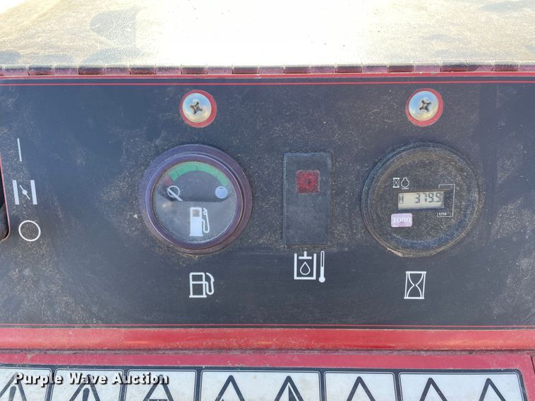 image for item DN4534 2012 Toro TX427  compact utility loader