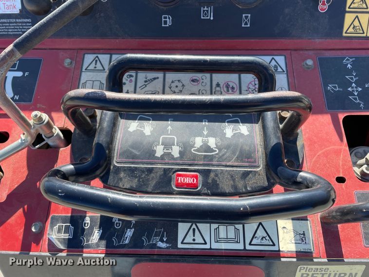 image for item DN4534 2012 Toro TX427  compact utility loader