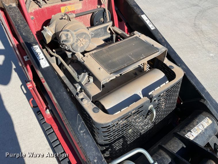 image for item DN4534 2012 Toro TX427  compact utility loader