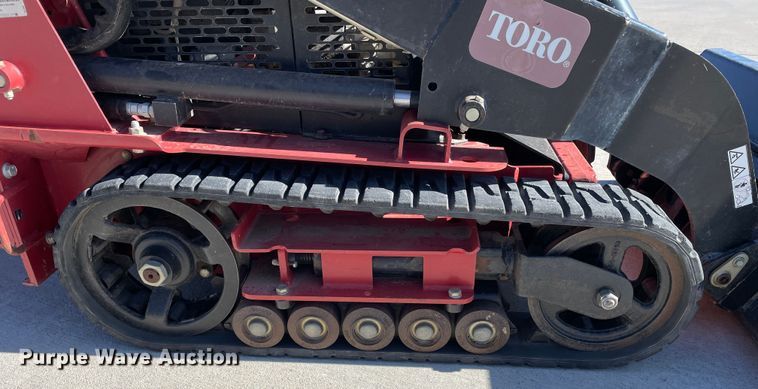 image for item DN4534 2012 Toro TX427  compact utility loader