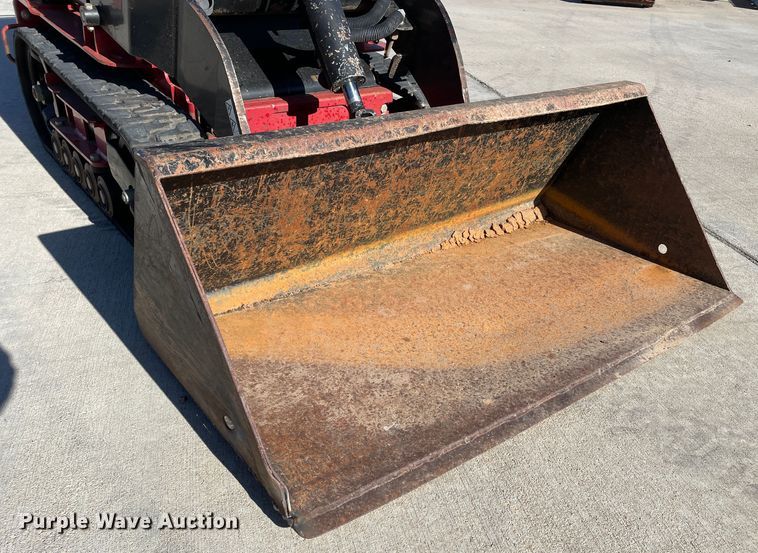 image for item DN4535 2012 Toro TX427  compact utility loader