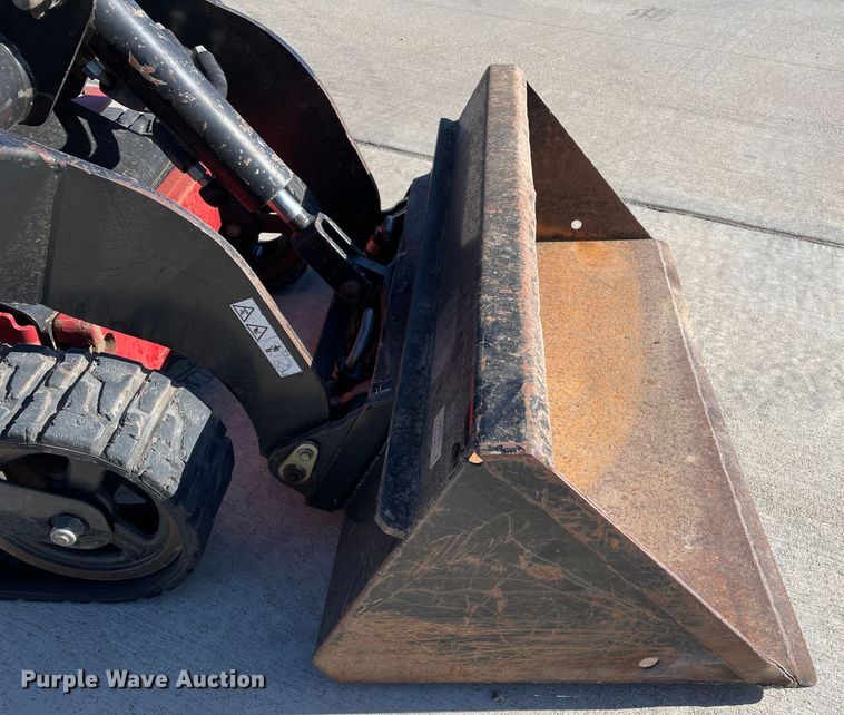 image for item DN4535 2012 Toro TX427  compact utility loader