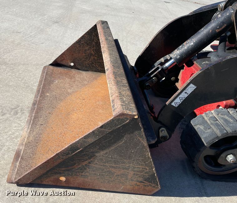 image for item DN4535 2012 Toro TX427  compact utility loader