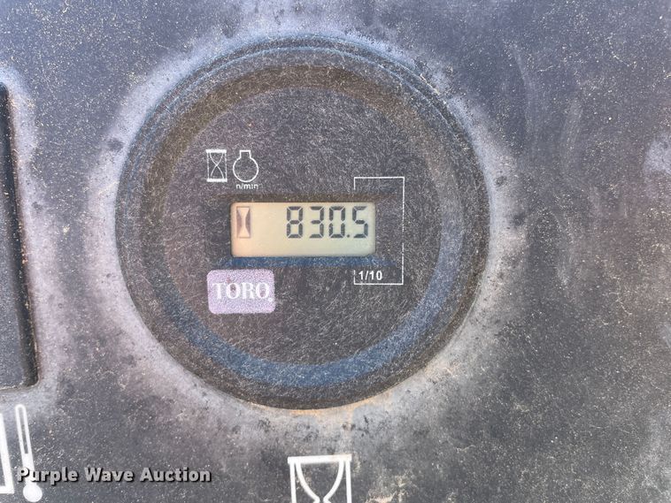 image for item DN4535 2012 Toro TX427  compact utility loader