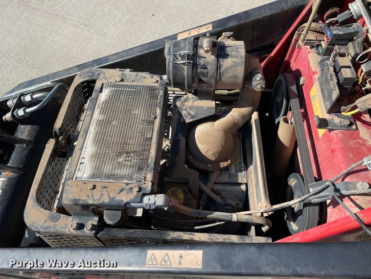 image for item DN4535 2012 Toro TX427  compact utility loader