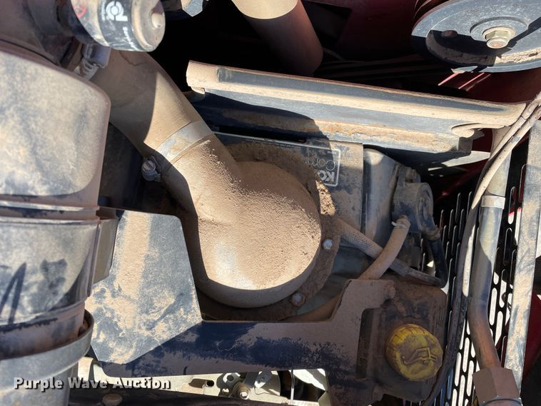 image for item DN4535 2012 Toro TX427  compact utility loader