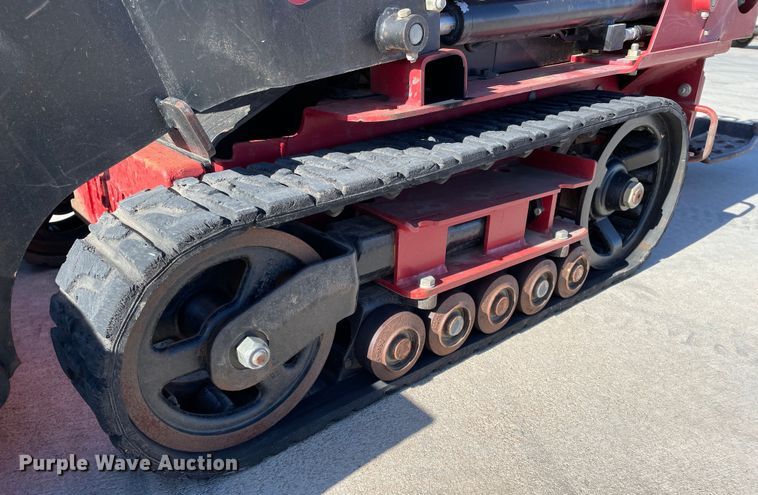 image for item DN4535 2012 Toro TX427  compact utility loader