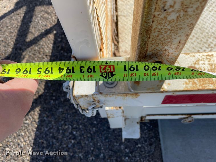 image for item DN4543 2012 Top Hat  utility trailer