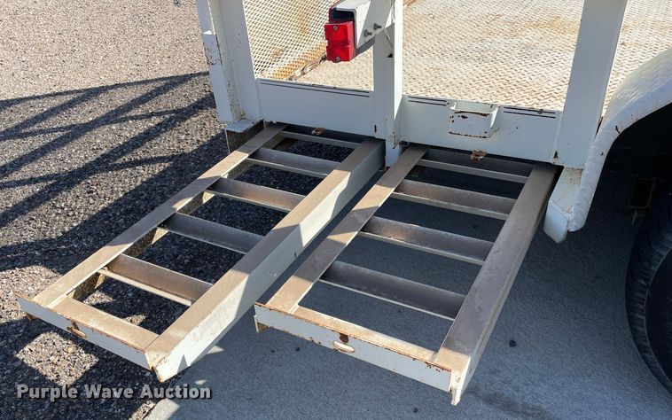 image for item DN4543 2012 Top Hat  utility trailer