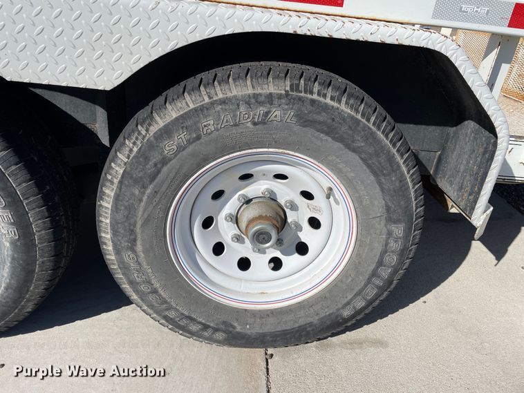 image for item DN4543 2012 Top Hat  utility trailer