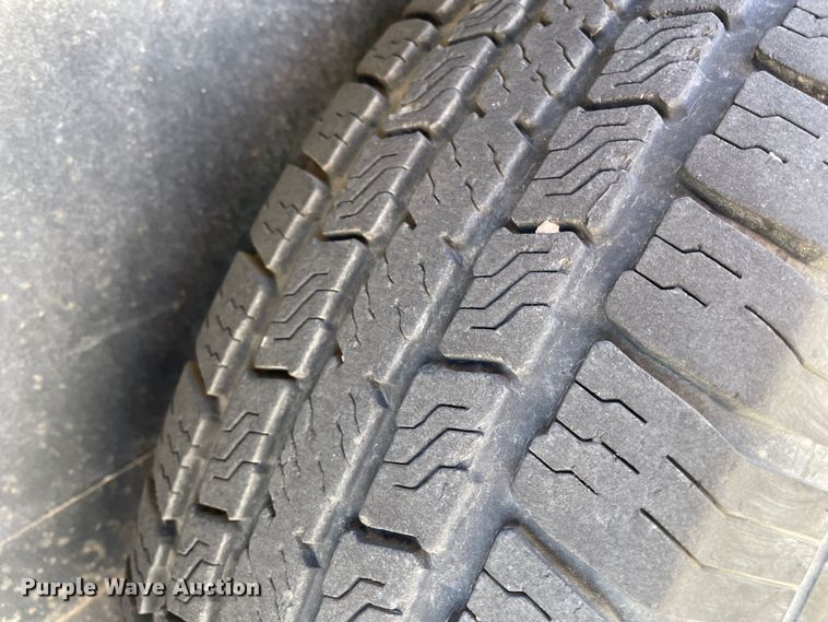 image for item DN4543 2012 Top Hat  utility trailer