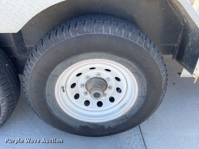 image for item DN4543 2012 Top Hat  utility trailer