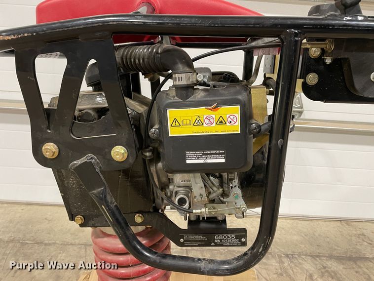 image for item DN4547 Toro VR-3100  plate compactor