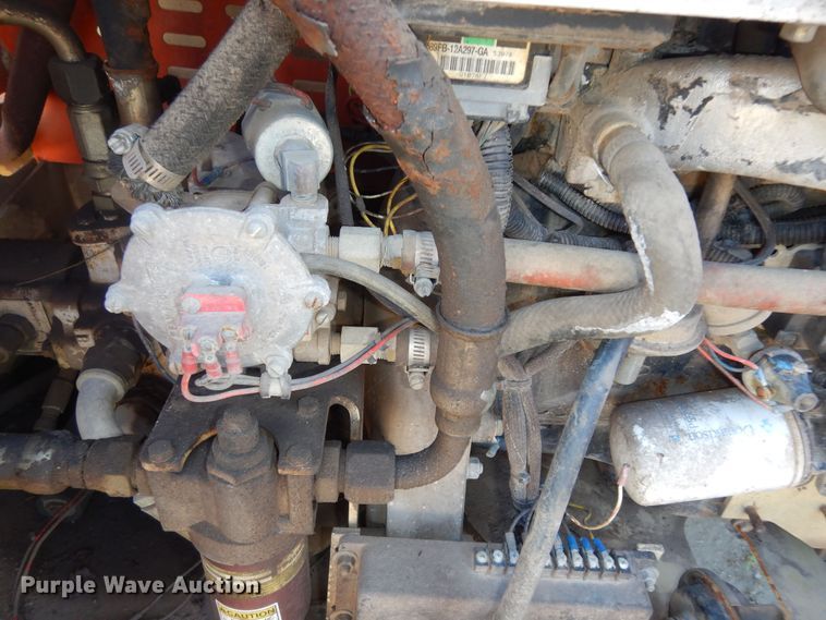 image for item DN6814 1996 JLG 33RTS  scissor lift