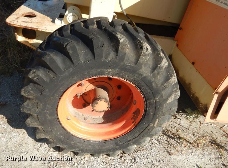 image for item DN6814 1996 JLG 33RTS  scissor lift