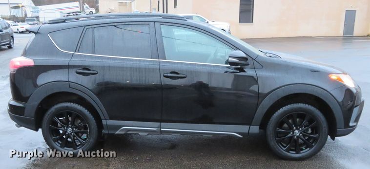 image for item DN7961 2018 Toyota RAV4  SUV