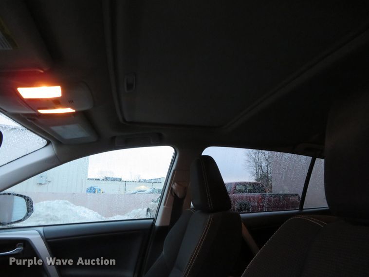 image for item DN7961 2018 Toyota RAV4  SUV