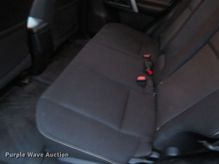 image for item DN7961 2018 Toyota RAV4  SUV