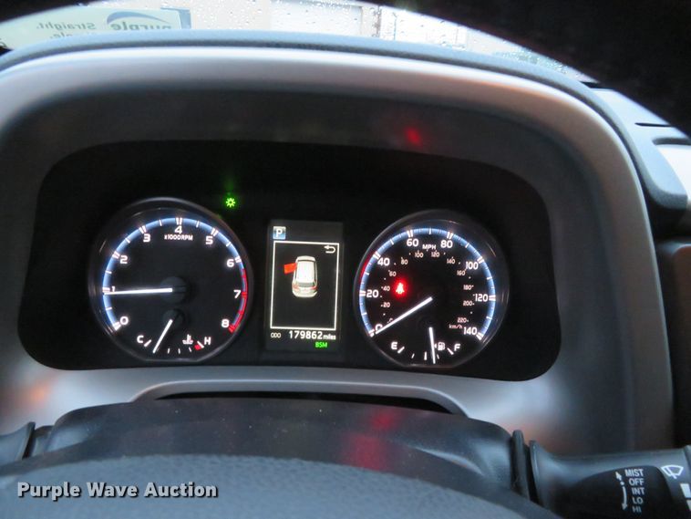 image for item DN7961 2018 Toyota RAV4  SUV