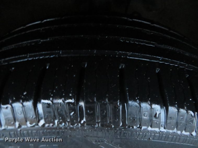 image for item DN7961 2018 Toyota RAV4  SUV