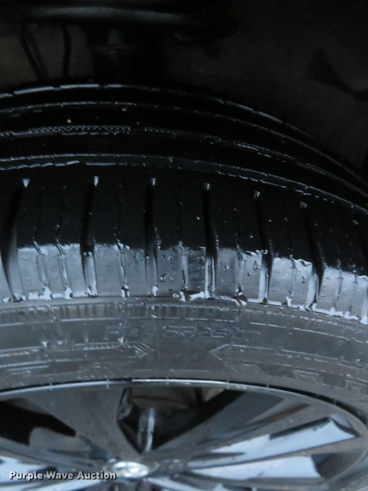 image for item DN7961 2018 Toyota RAV4  SUV