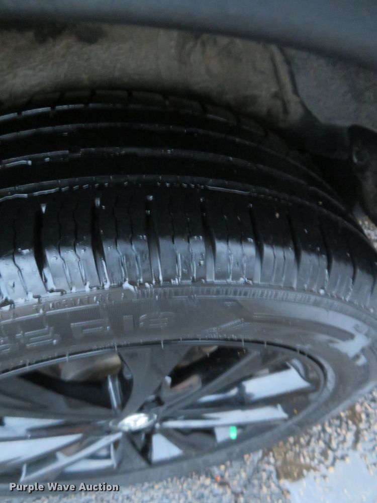 image for item DN7961 2018 Toyota RAV4  SUV