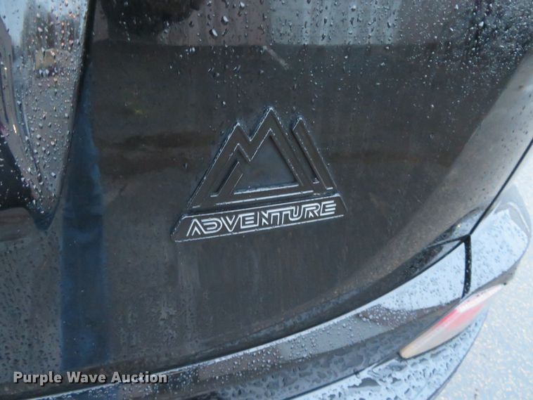 image for item DN7961 2018 Toyota RAV4  SUV