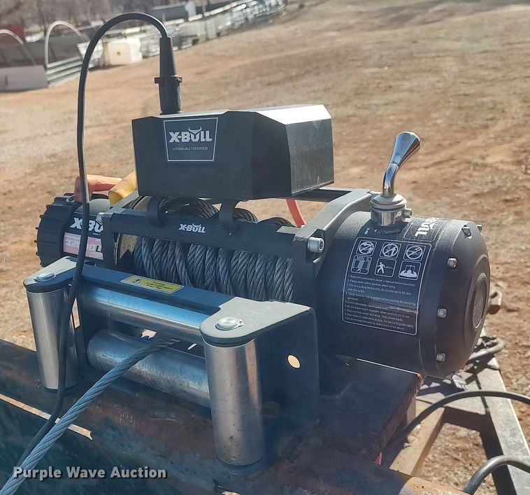 image for item DO3695 2002 Horse Creek  utility trailer