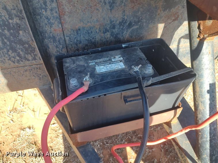 image for item DO3695 2002 Horse Creek  utility trailer