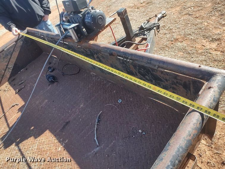 image for item DO3695 2002 Horse Creek  utility trailer