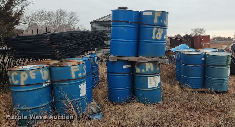 image for item DO3713 (16) barrels of drip oil